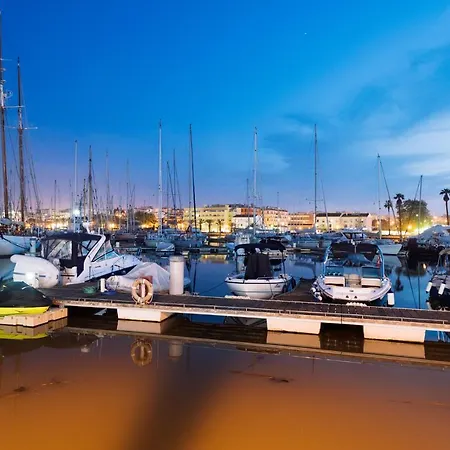 A01 - Marina Mirror Harbour Apartamento Lagos