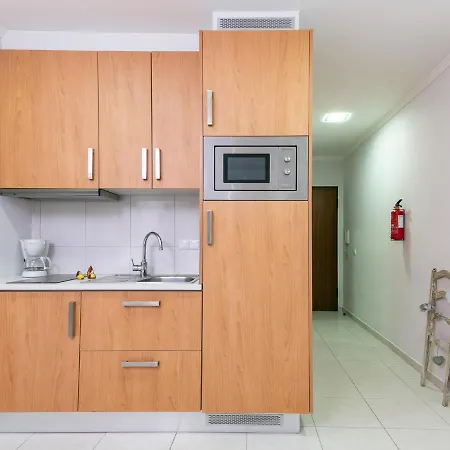 Apartment A01 - Marina Mirror Harbour *